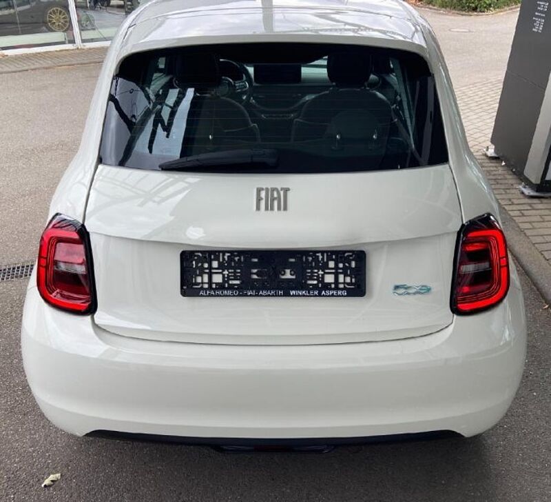 Fiat 500 e  Lim. Basis