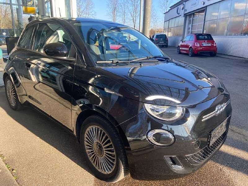 Fiat 500 e  Lim. Icon