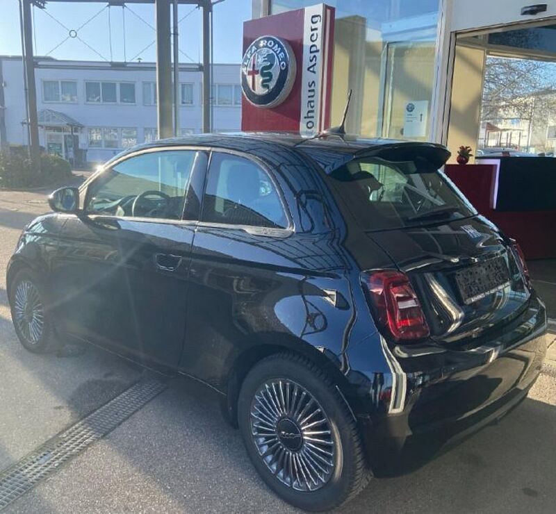 Fiat 500 e  Lim. Icon