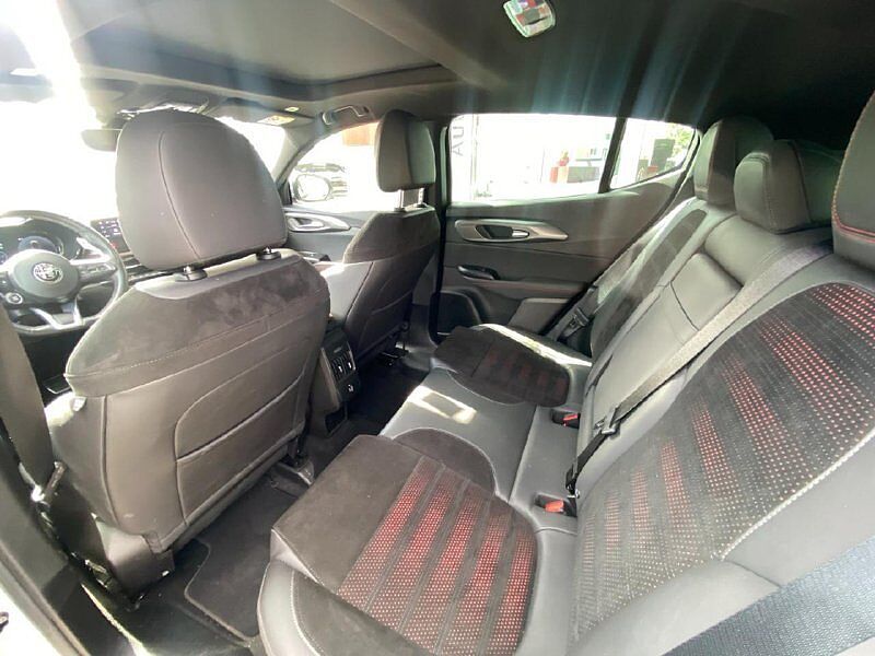 Alfa Romeo Tonale Veloce Plug-In-Hybrid AWD