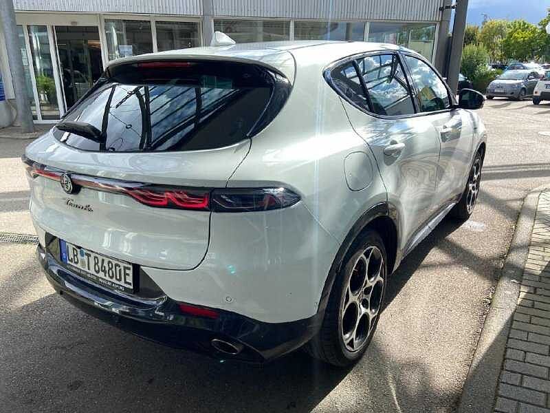 Alfa Romeo Tonale Veloce Plug-In-Hybrid AWD