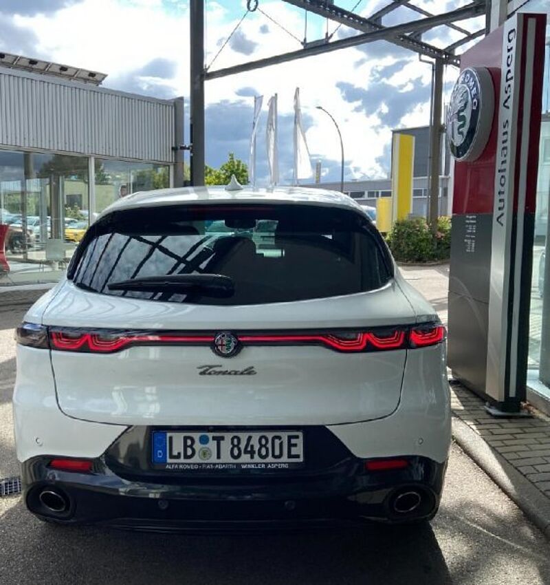 Alfa Romeo Tonale Veloce Plug-In-Hybrid AWD