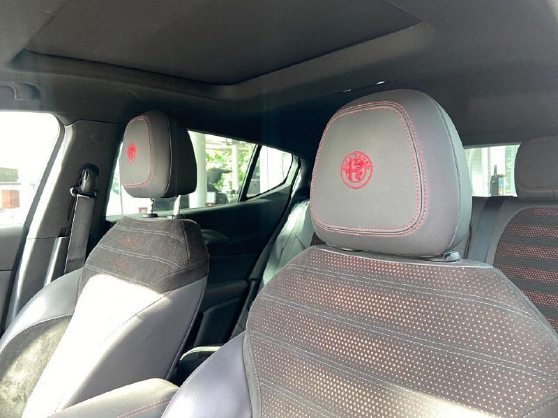 Alfa Romeo Tonale Veloce Plug-In-Hybrid AWD