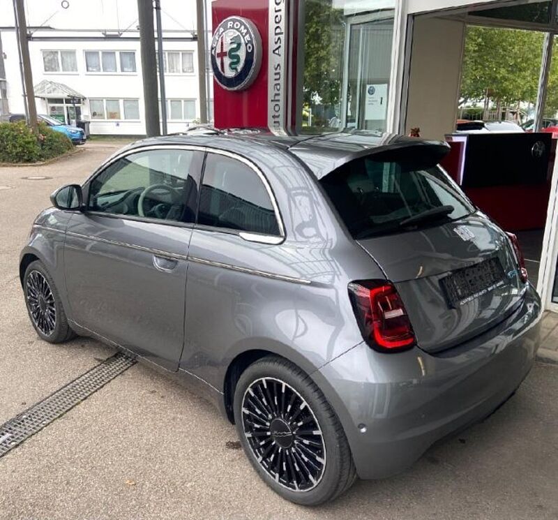Fiat 500 e  Lim. La Prima