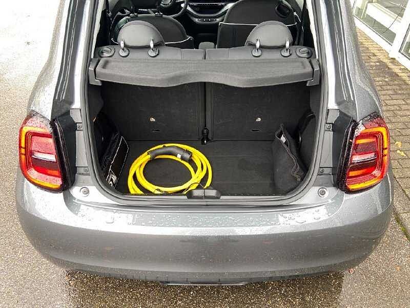 Fiat 500 e  Lim. Basis