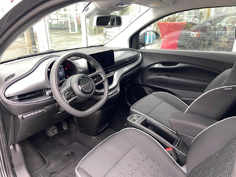 Fiat 500 e  Lim. Basis